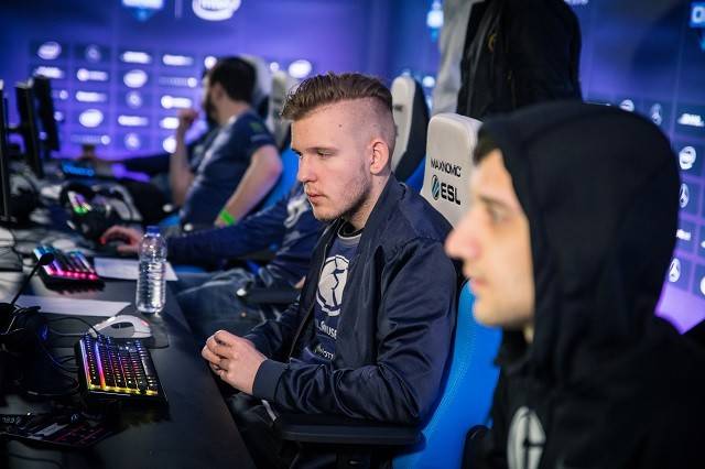 Leviatán 和 100 Thieves 退出 VCT 2025： 美洲第二阶段季后赛