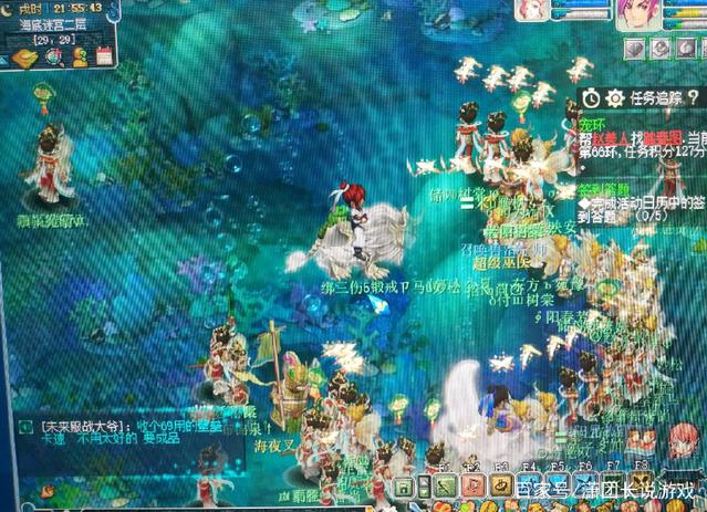 实力差距巨大！ Tarzan 和 Lillia 在团战中展现了他们的技能。这两名射手收割了 Anyone's Legend ，轻松击败了 Ultra Prime 。